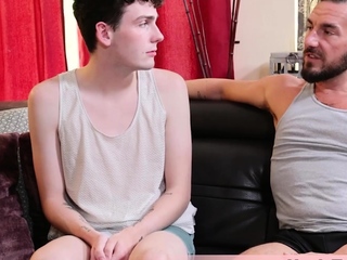 Teen guy having her first ever threesome