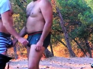 Amateur cruising in the woods