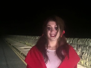 Amateur skater girl outdoor in public fucking for money