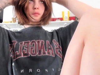 Beautiful Twink SheBabe to get in Love Part 1