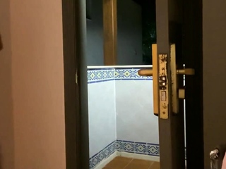 iviroses naked public