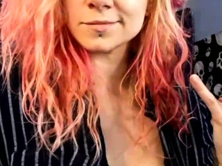 Naughty redhead webcam babe