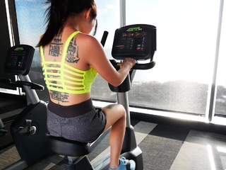 Petite amateur Thai teen relaxing on BWC