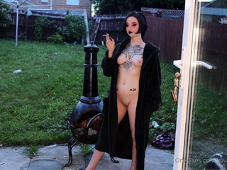 Brunette Solo Webcam Masturbation