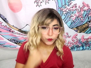 Latinamarne – Will Mommy Suck Your Dick For Money