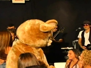 Lusty hotties are sucking rods enthusiastically