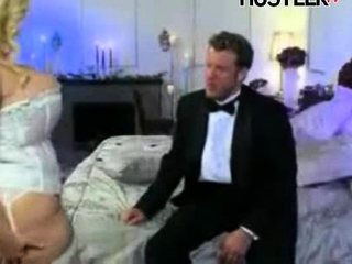 Samanta-38g-wedding-night_tvrip.