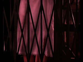 Susan Sarandon showing us her nice cleavage in white