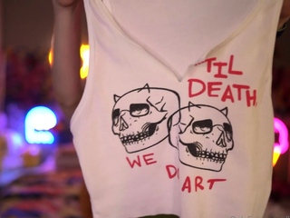 Amateur wild chick solo masturbation