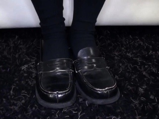 Asian bukkake fetish slut fingered and toyed