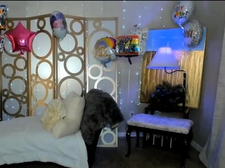 Big boobs milf masturbating