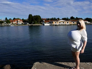 Blonde MILF with Big Boobs Playing Cam Free Porn