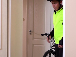 DADDY4K. Dont Leave Her Alone