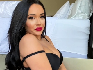 Mia Jocelyn – Big Tits Rip Off Femdom