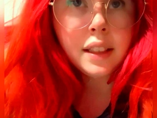 Pretty redhead webcam masturbation show