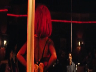 Salma Hayek does very hot striptease at strip club while