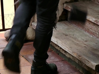 SHAME4K. Wrong Lady to Mess With