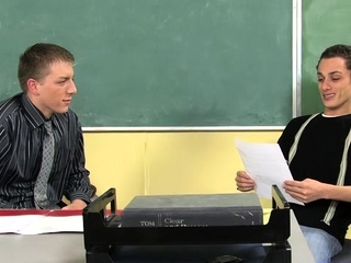 Teen gay with rock solid weenie fucks his school boyfriend