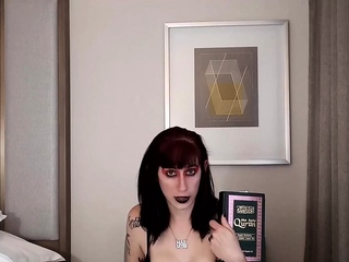 Velma Von Massacre – Queen Allah Makes Muhammad Her Wife