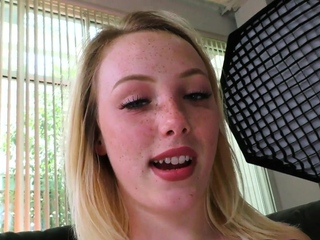 BJ babe sucks cock in closeup POV