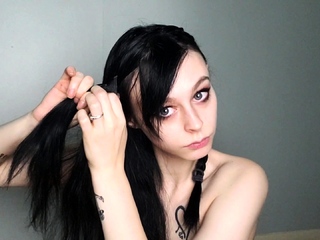 Brunette Solo Webcam Masturbation