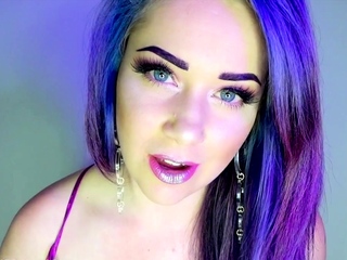 Latex Barbie – Try To Resist Me – LATEX BARBIE LAND