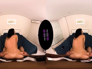 Mariana Mattos – Erotic Jacuzzi