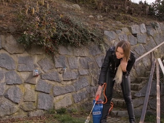 Venera Maxima Gives New Neighbor A Fiery Welcome