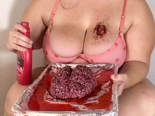 Big boobs milf masturbates with her dildo