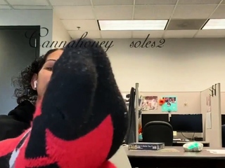 Black Amateur Explore Hot Foot Fetish