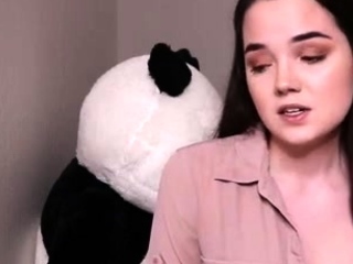 Bratty Lindsay – Never Ending Tributes