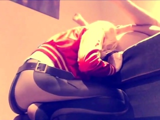 Degraded Harley Quinn crossdresser gives slutty rimjob