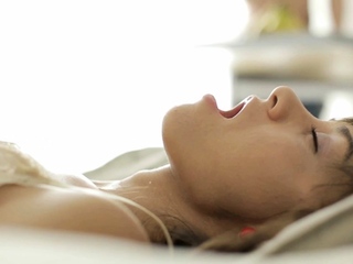 Luscious russian Vega gets her vag checked up