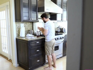 Makayla Cox, Hannah Hays – Love Potion