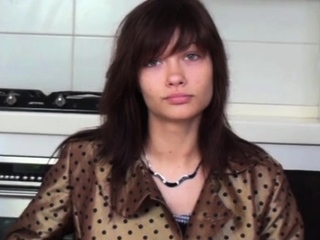 Prick lances startling brunette woman ‘s pie