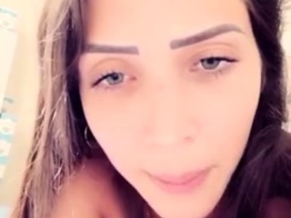 Renata Matos deu sua bucetinha na frente da webcam