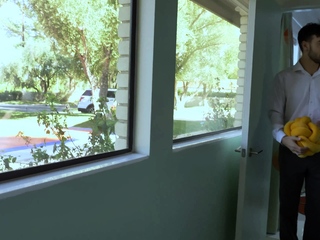 Small tit brunette gives blowjob to a big cock