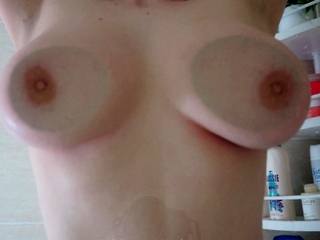 Sweet Blonde Teen Solo Masturbation to Orgasm