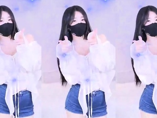 Asian japanese teen with outdoors