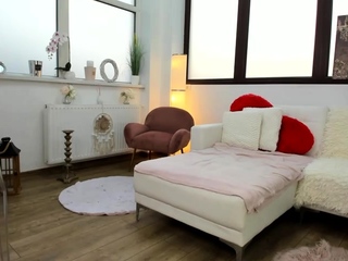 British amateur teen solo