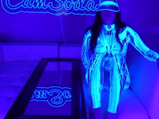 Camsoda Curvy tattooed babe toying