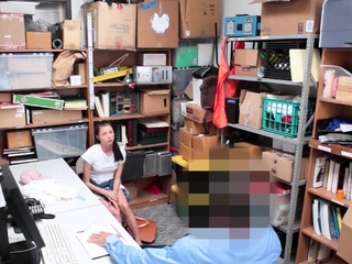 Hot necklace thief fucked roughly by cop