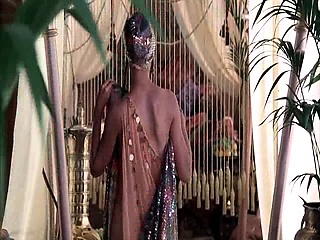 Michelle Phillips of Knots Landing fame (and mother of