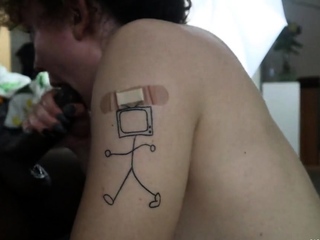 topless white girl sucking on big black cock (16 more mins o