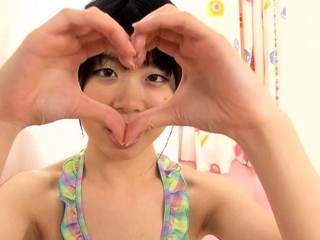 Webcam Asian camgirl testing brand new toy