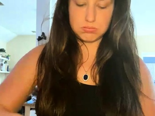 Leann amateur beautiful brunette with big boobs