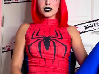 Sexy hottie Anetta Keys enjoys a solo toy masturbation