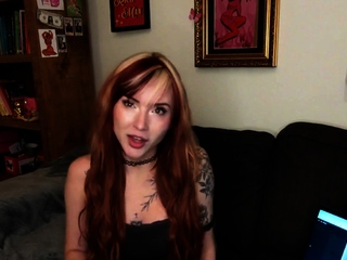 SPH tattooed solo babe talk dirty