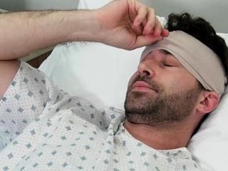 Big Tits Blonde Nurse Jessa Rhodes takes care of James Deen