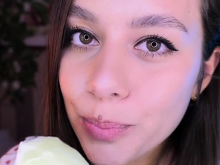 Homemade amateur webcam babe masturbating